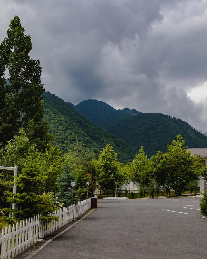 White Boutique Hotel ガバラ エクステリア 写真